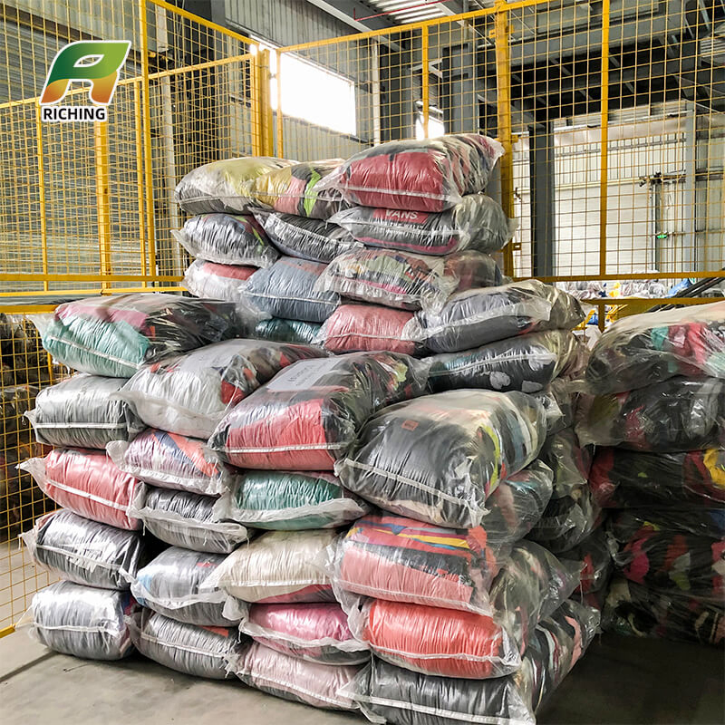 Contenedor para lote de ropa de segunda mano mixta para mujeres y niños, ropa usada de bebé, fardos, EE. UU., Japón, Nueva York, Italia