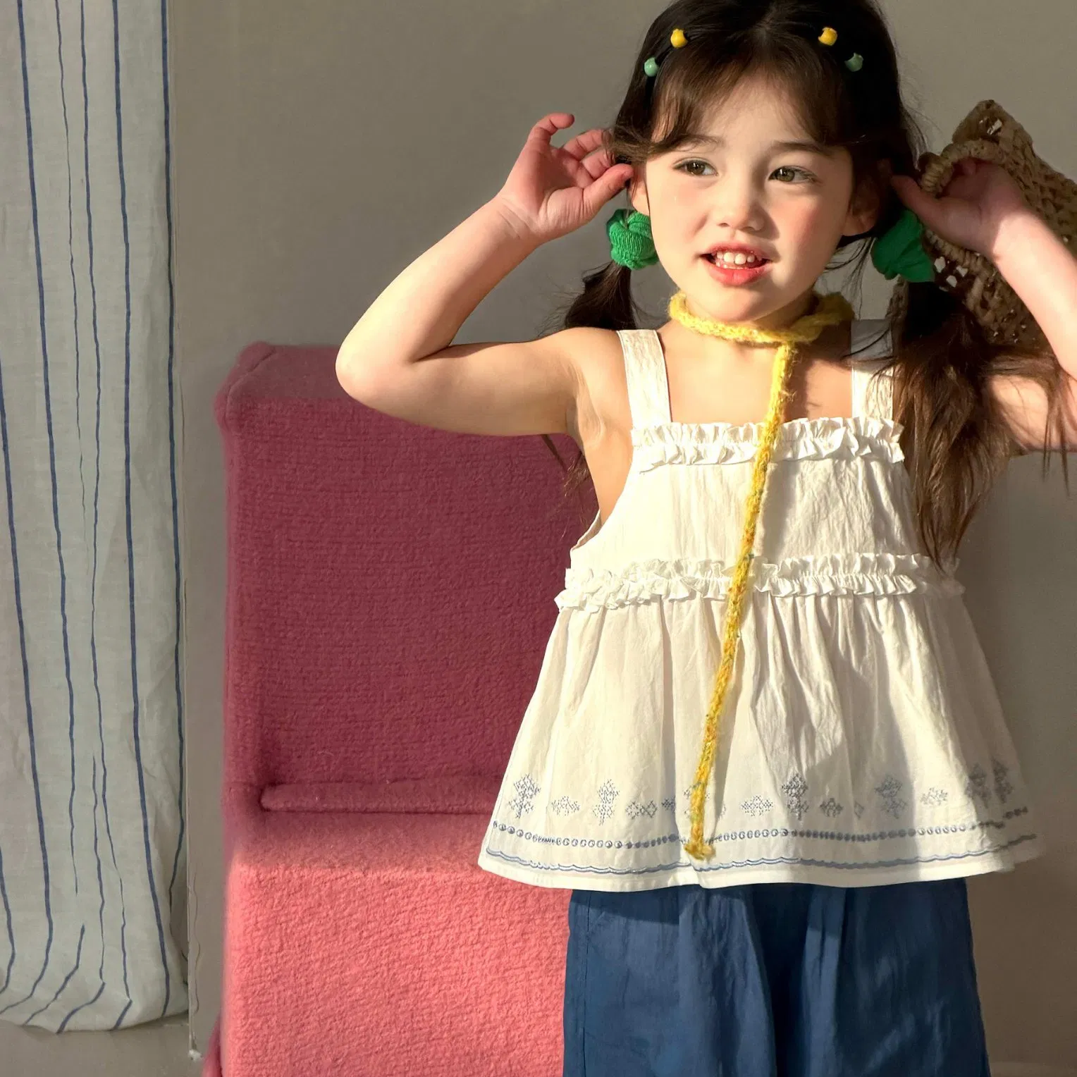 Conjunto de denim para niñas con camiseta y jeans