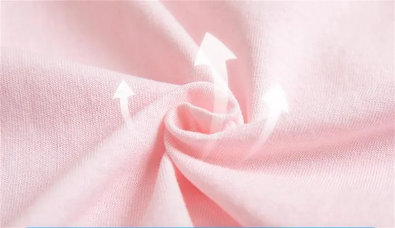 Chaleco y pantalones cortos para niña