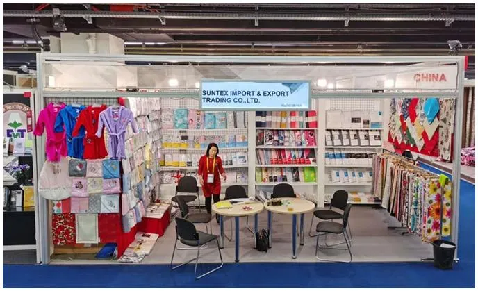 Ropa de jardín de infantes de algodón 100% con estilo para niños pequeños