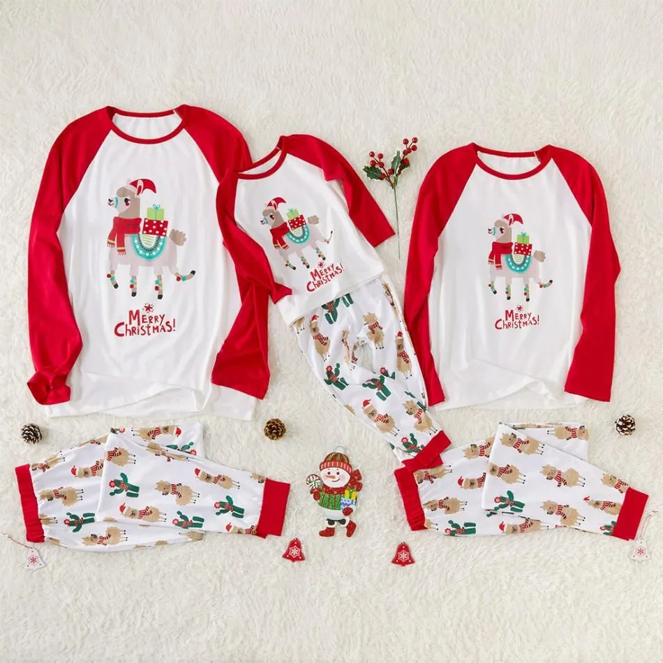 Conjunto Familiar de Navidad Pijamas a Rayas de Manga Larga a Juego con Calcetines de Navidad para Adultos y Niños