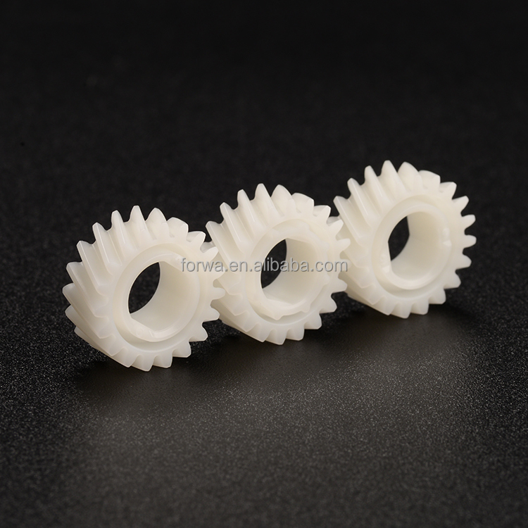 Customized Pa6 Pa66 30gf Plastic Gear Injection Molding Mini Nylon Helical Gear