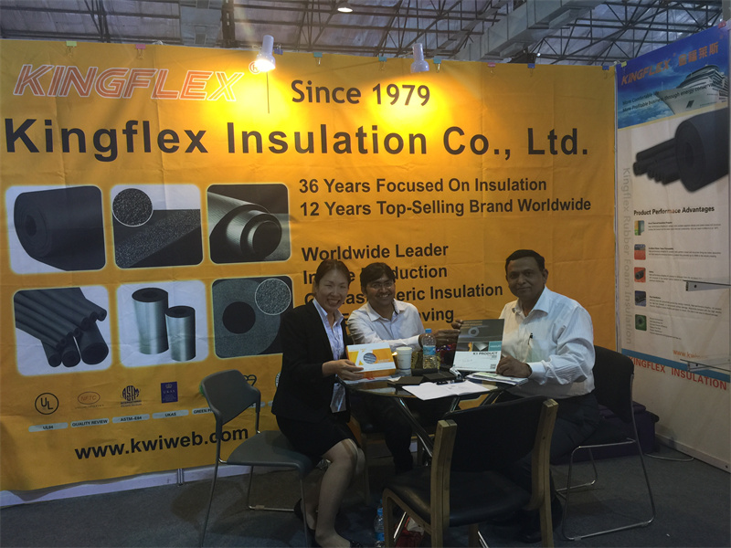 Thermal insulation roll material