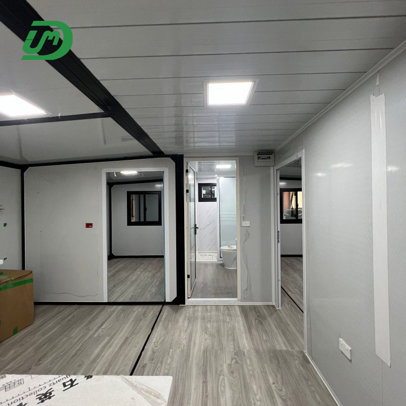 منزل صديق للبيئة 30FT مع داخل واسع وتصميم قابل للتوسع