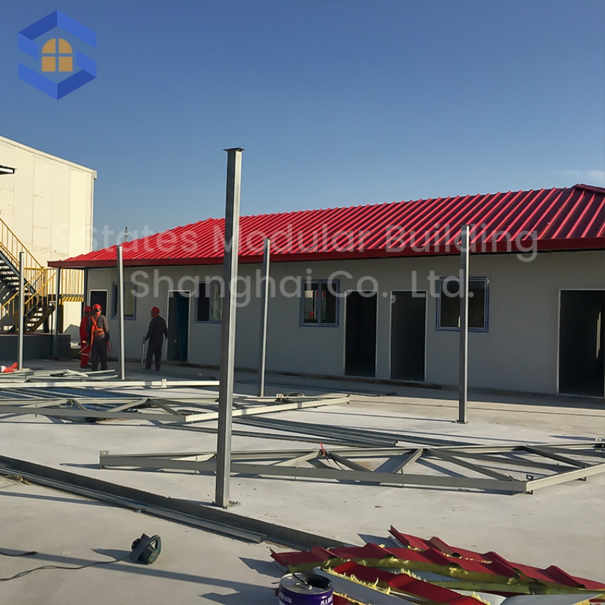 منزل قابل لإعادة التدوير مستدام متنقل قابل للتوسع prefab للمنازل الريفية المبنية ذاتياً والمزارع والتخزين الخاص والمخازن