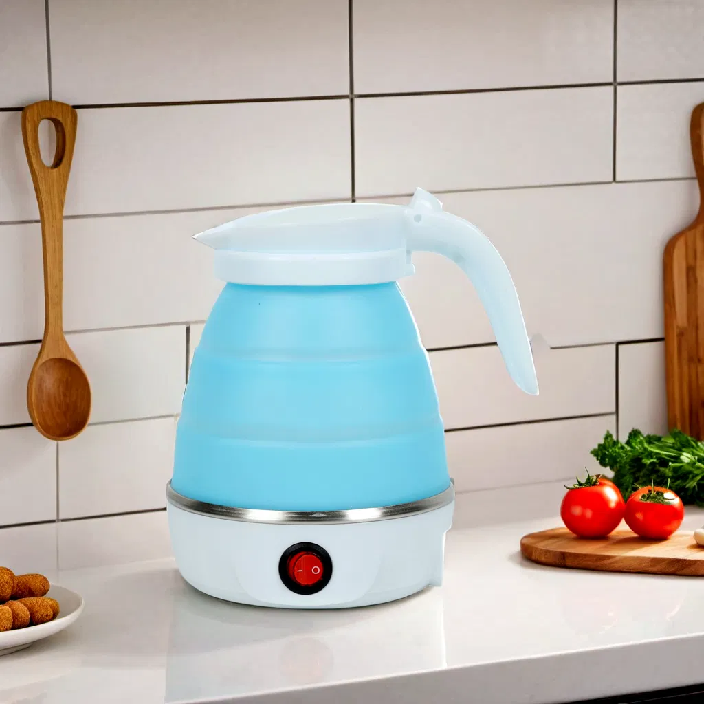 Travel-Sized Electric Kettle Lightweight Silicone Kettle for Convenient Use