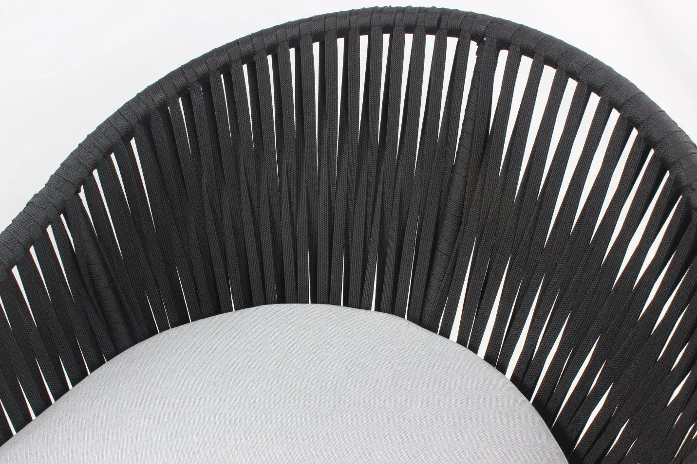 Hotel Project Leisure Rope Loom Chair Outdoor Furniture with Cushion