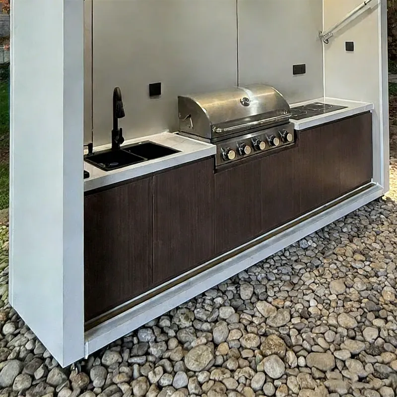 Outdoor Kitchen Detail 2