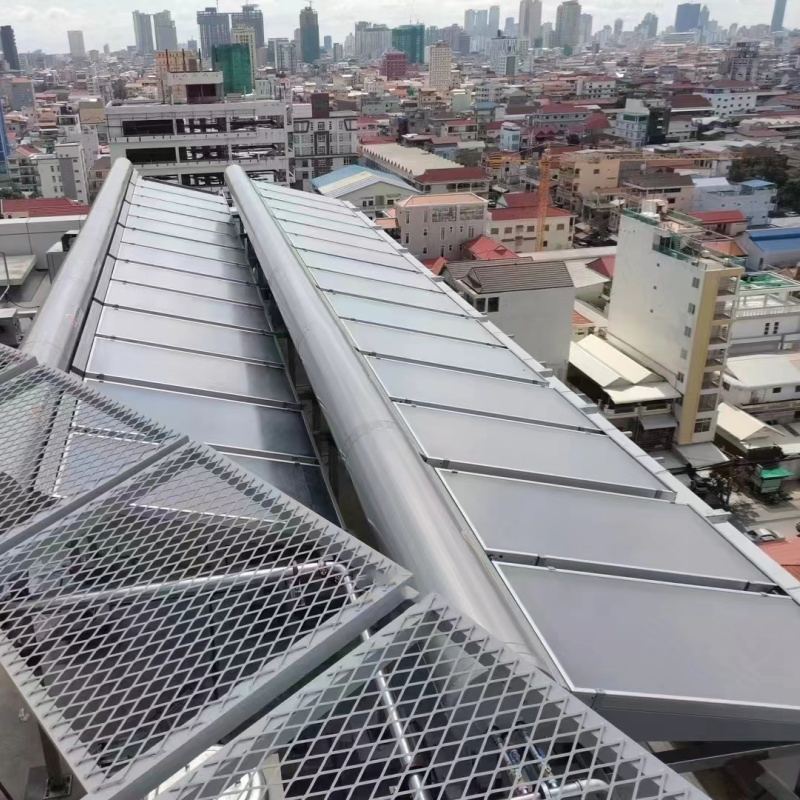 Advanced Flat Plate Solar Water Heating System for Residential Use