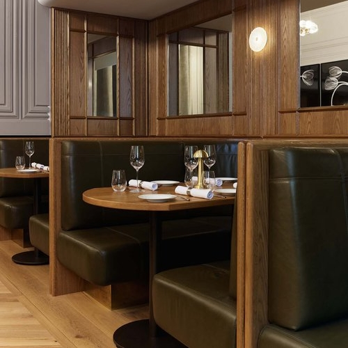 Custom Solid Wood Half Round Coffee Shop Furniture Booth Seating Sofa Fast Food Court Tables and Chairs for Restaurants