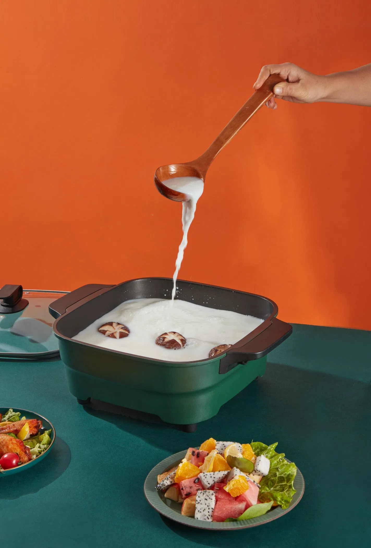 30cm Electric Hot Grill Pan, 1600W, 6L Capacity, Multi-Purpose Cookware