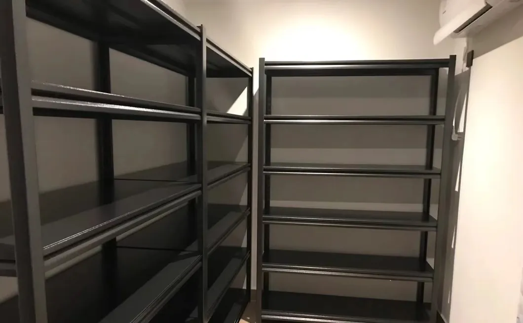 Shelving Unit 5