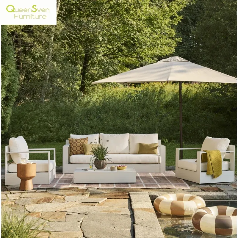 Outdoor Sofa Detail 2