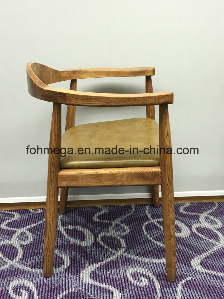 Armrest Lounge Solid Wood Chair with PU Leather Seating Cushion