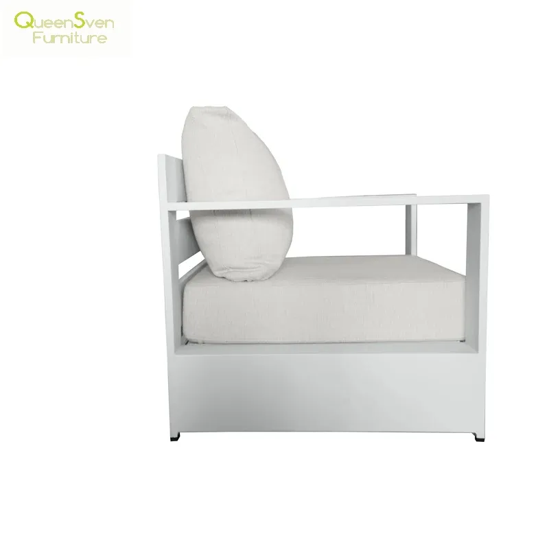 Outdoor Sofa Detail 5