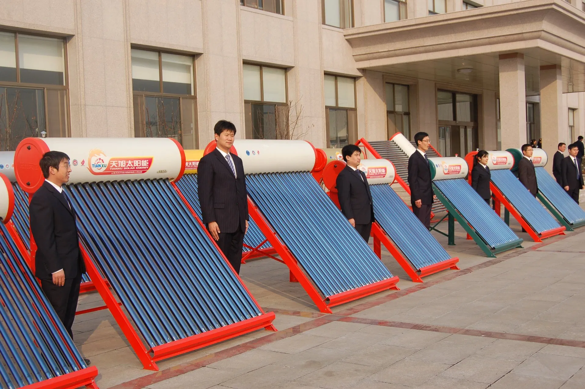 Winter Commercial Solar Water Heating System for Hard Water