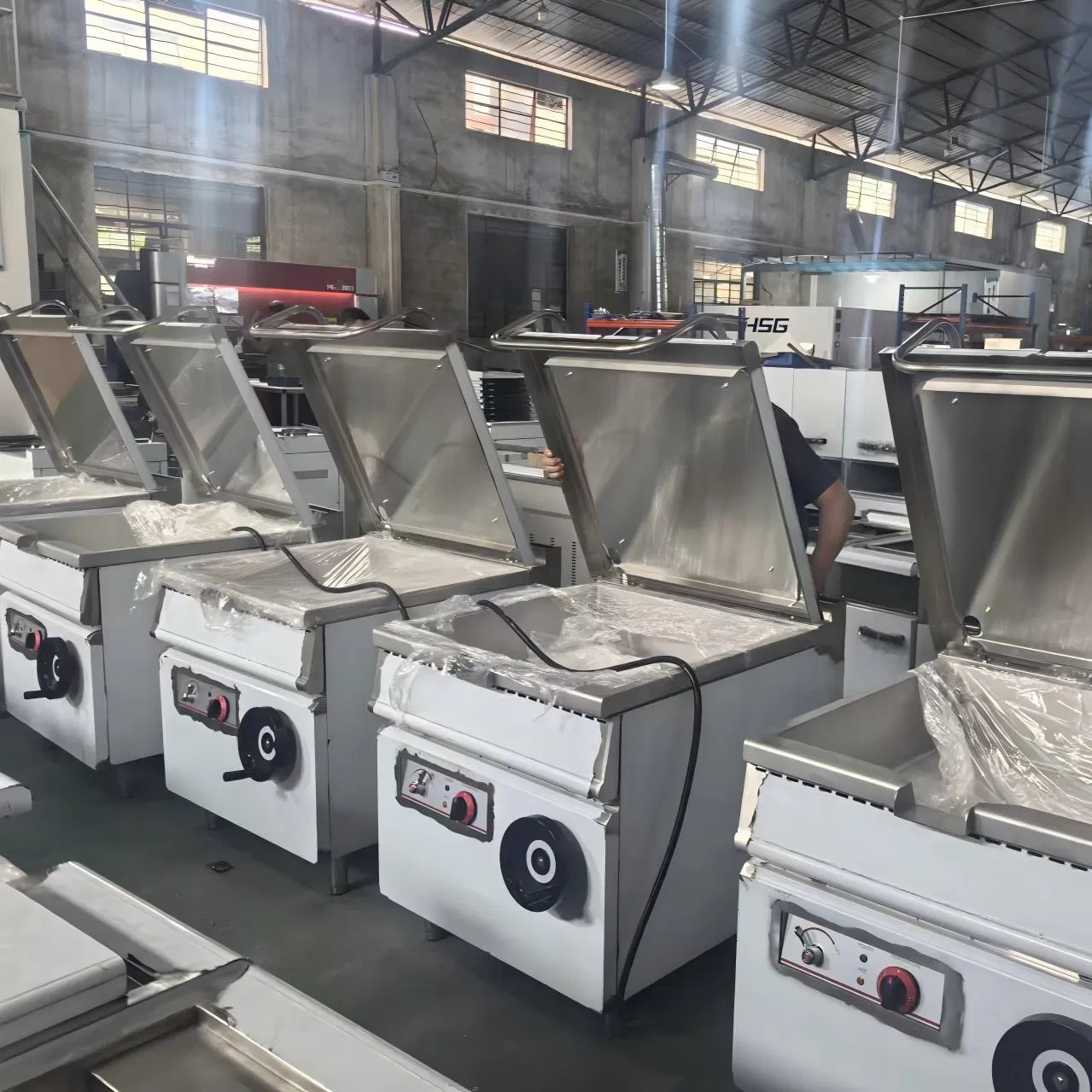 Commercial Kitchen Equipment Electric Tilting Braising Pan Gas Tilting Braising/Frying Pan for Restaurants and Hotels