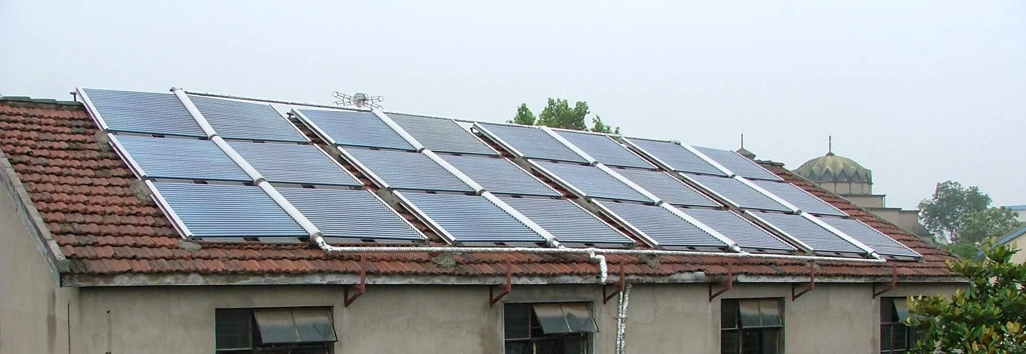 Large Scale Commercial Solar Water Heating System