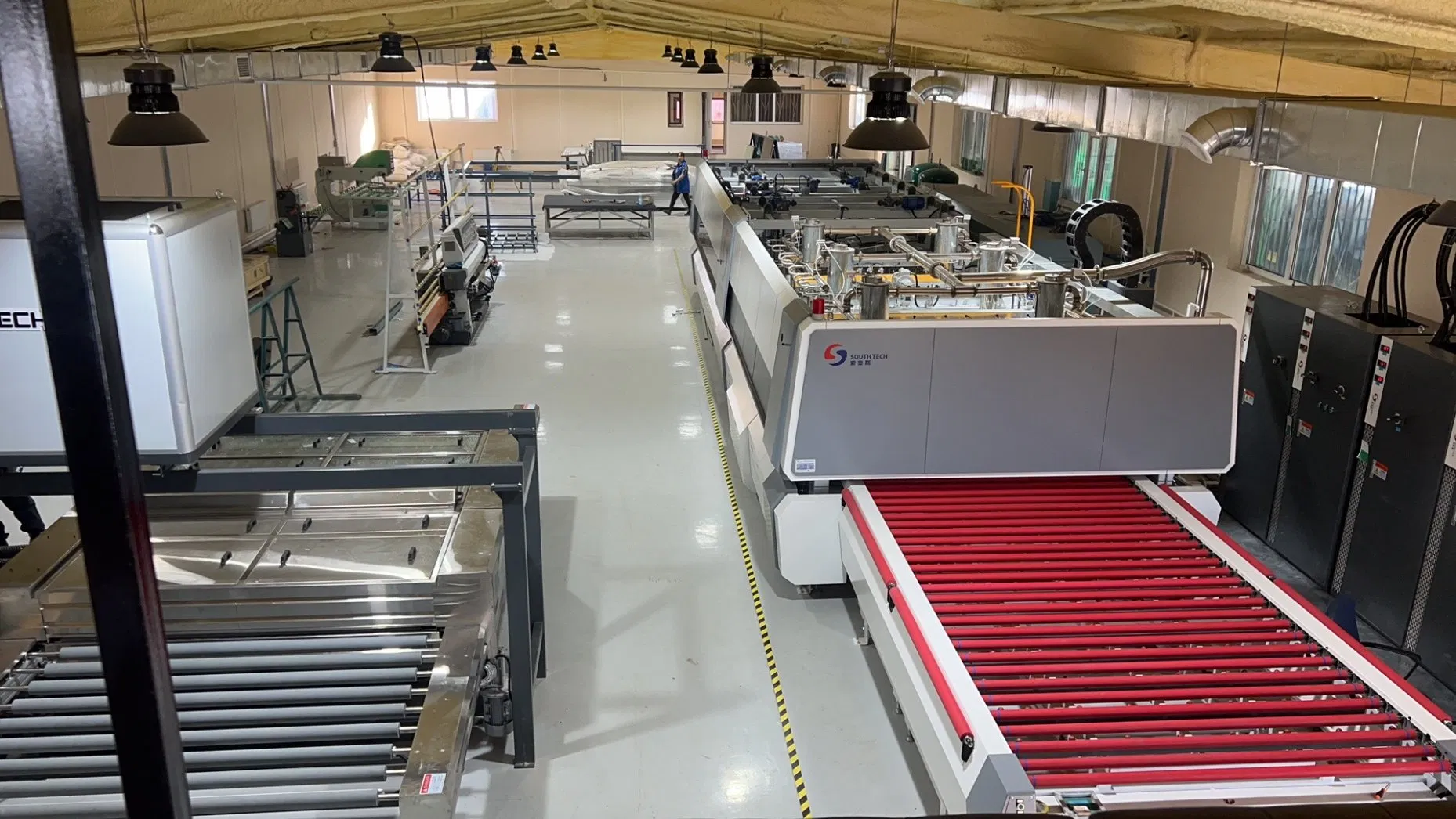 Southtech New Generation High Efficient Energy Saving Passing Tempered Flat Glass Manufacturing Equipment with Latest Vortech Convection System for Sale