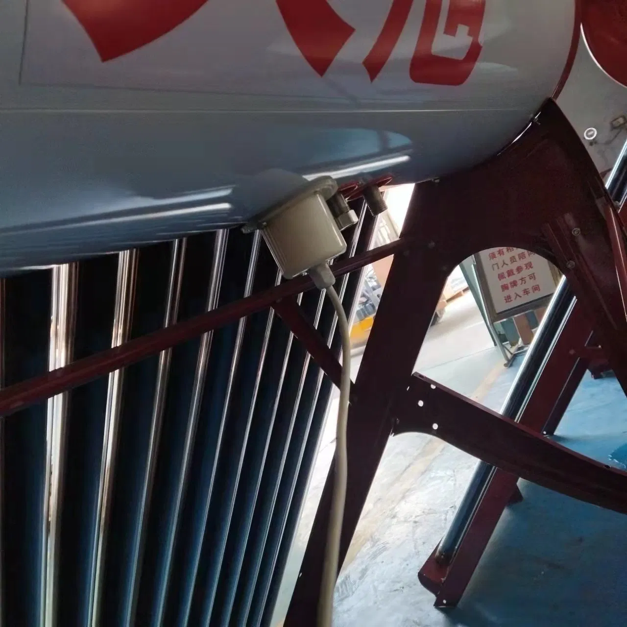 Winter Commercial Solar Water Heating System for Hard Water