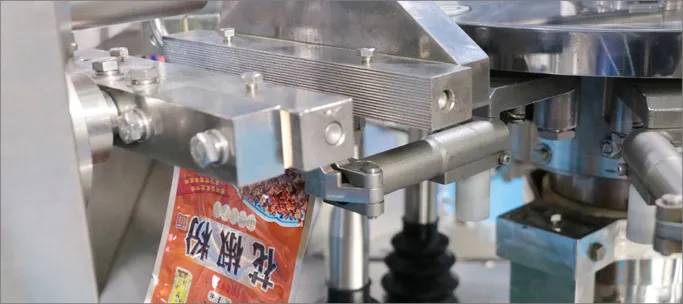 Dual Sealing Station