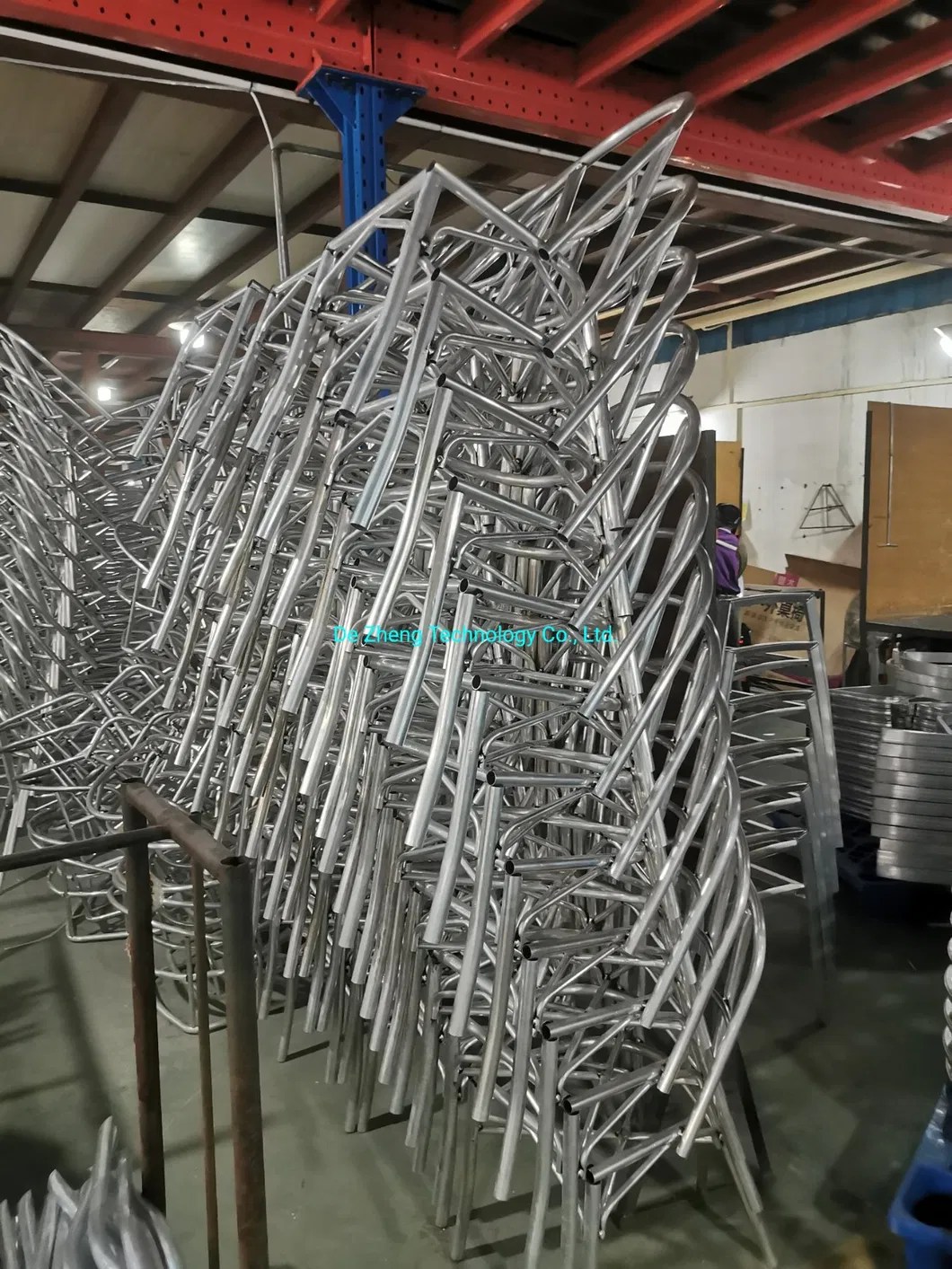 Outdoor Furniture Display 9