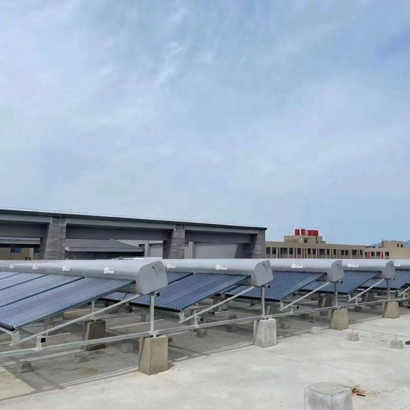 Advanced Commercial Solar Water Heating System for Efficient Use