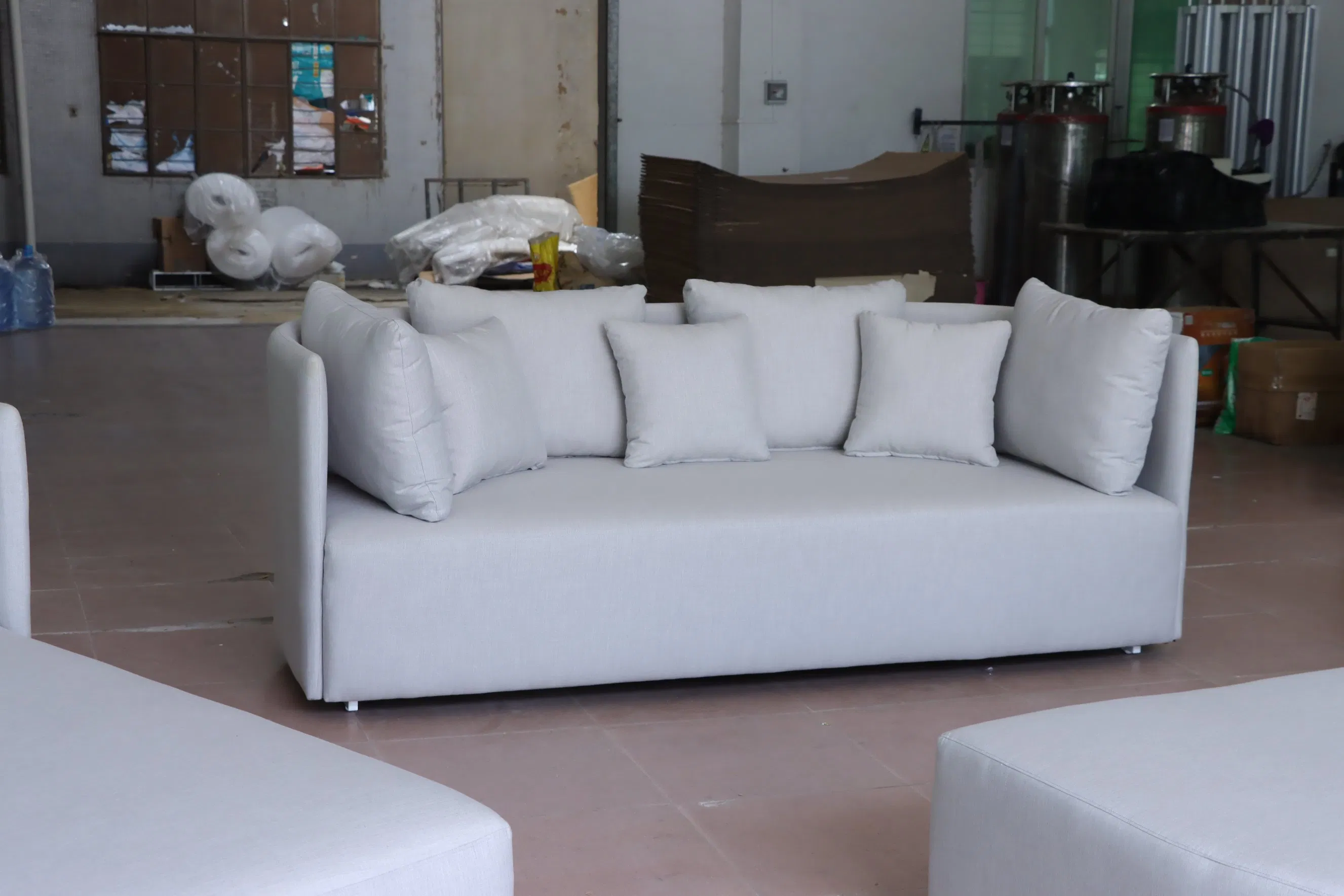 Luxury Outdoor Sofa Hotel Furniture Patio Resort High End Garden Sofa Set