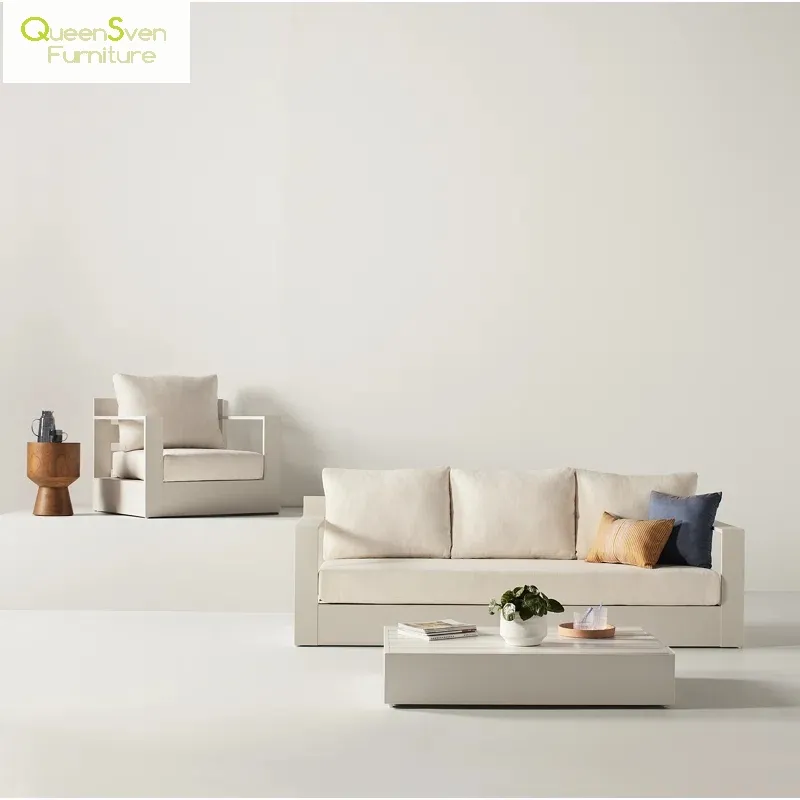 Outdoor Sofa Detail 1