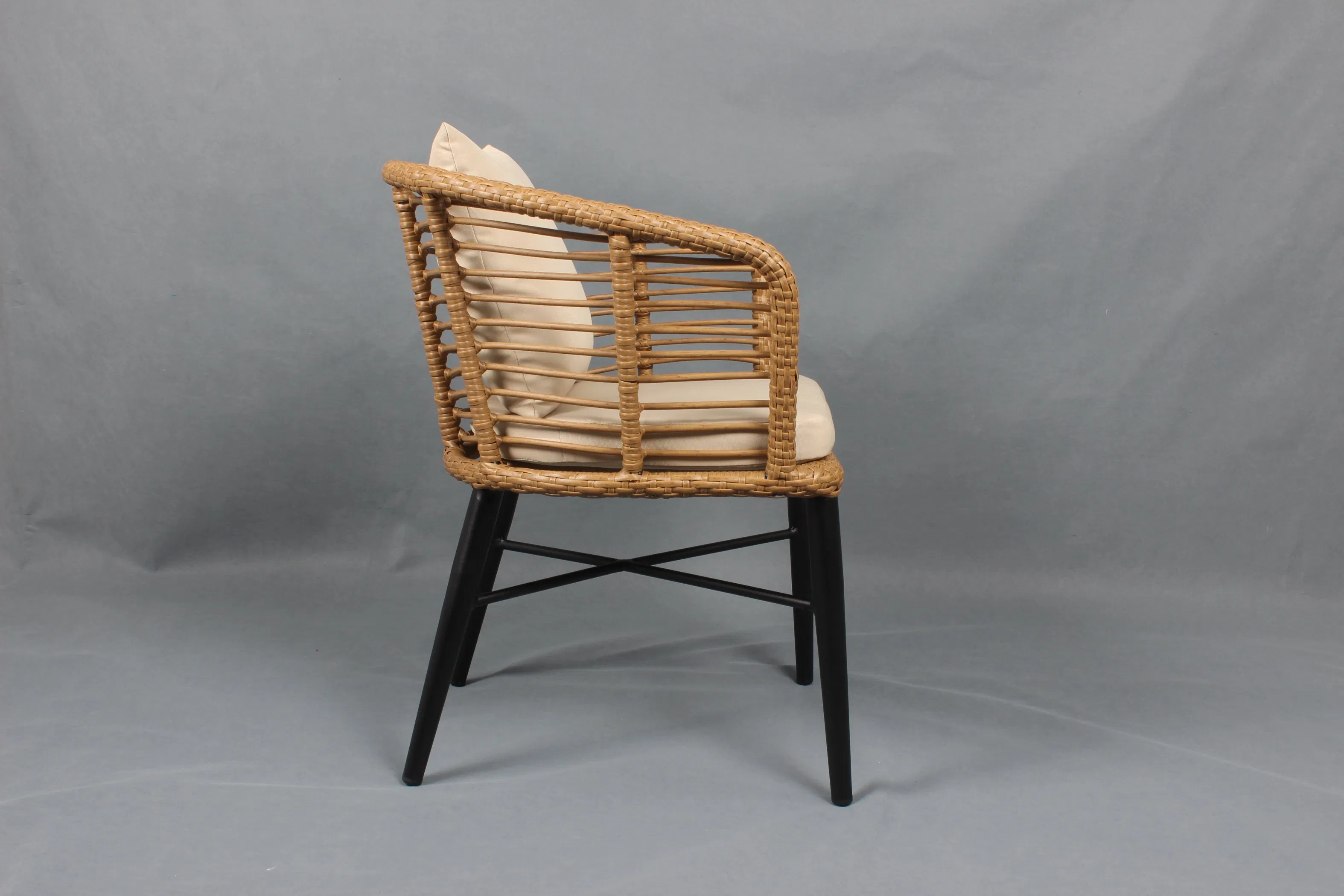 Stackable Leisure Garden Rattan Bistro Chair Outdoor Furniture with Cushion