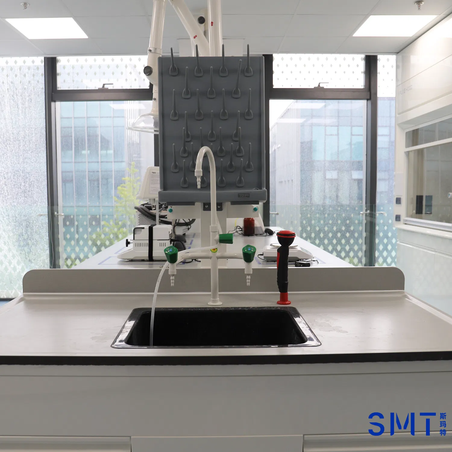 Stylish Kitchen Shelf - High-Quality Drip Rack Solution From China