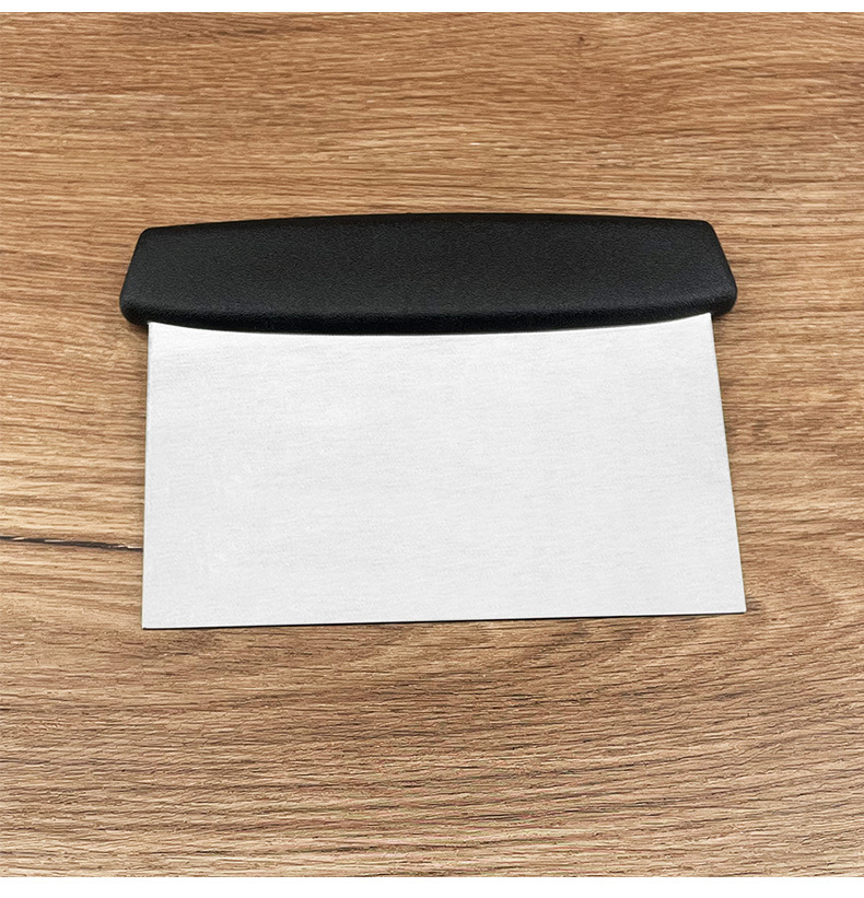 Factory Wholesale Stainless Steel Pizza Dough Cutter Chopper Bread Scraper with Plastic Handle for Baking