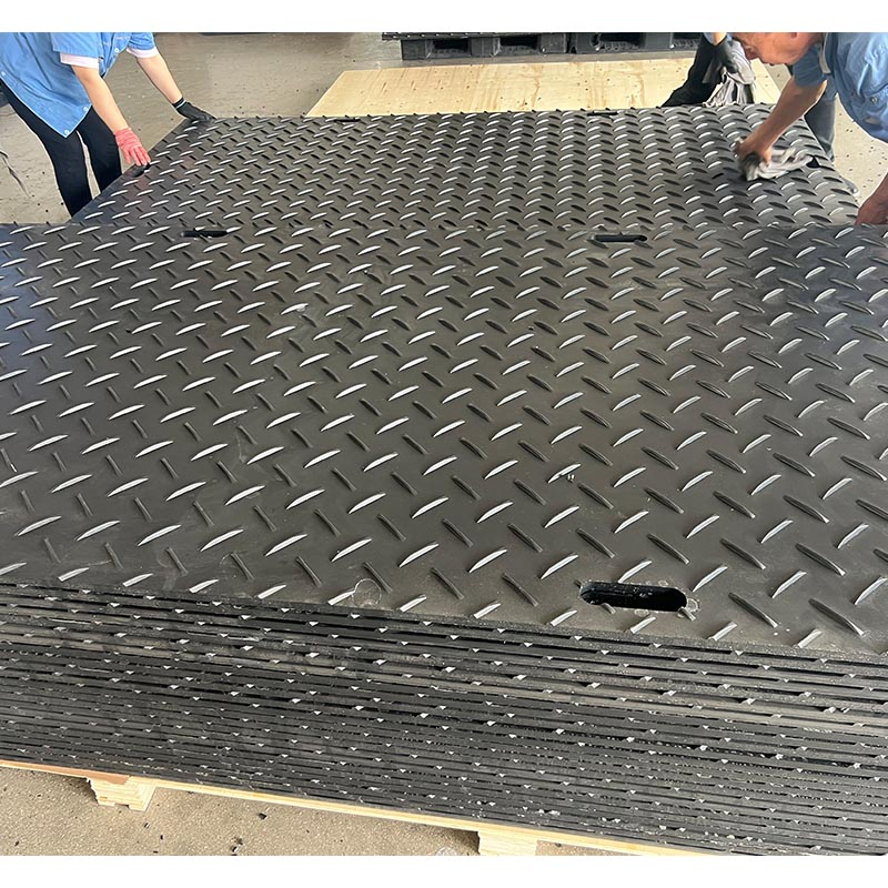 Durable Heavy-Duty HDPE Ground Protection Mat with Easy Grip Handles