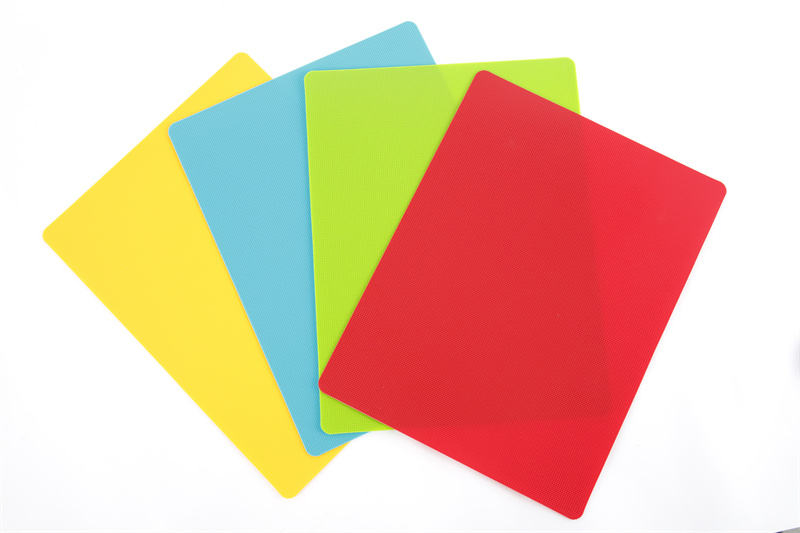 Different Color PP Plastic Flexible Cutting Board Mats Set Cheap Kitchen Hot Sale