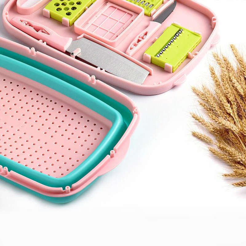 Compact and Lightweight Collapsible Chopping Board for Camping and Picnics