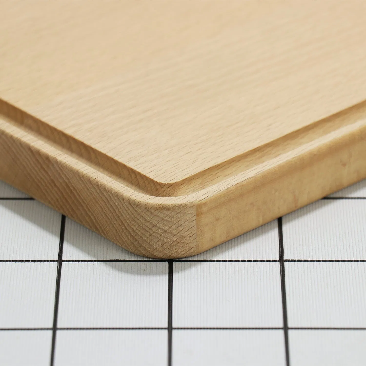 Beech Wood Cutting Board with Easy Grip Handles, Kitchen Chopping Board for Pizza, Bread, Meat, Cheese, Fruit, Vegetables