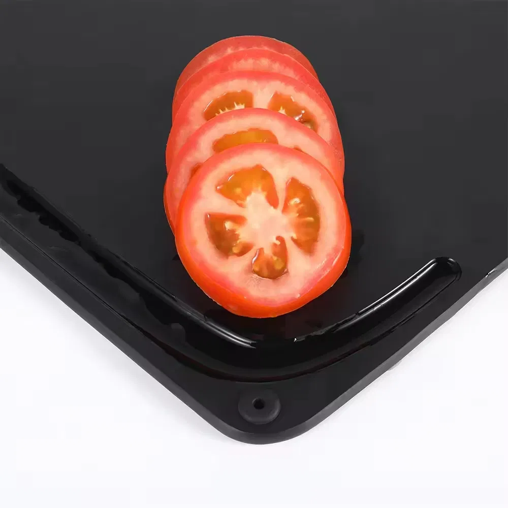 BPA Free Juice Grooves Hanging Hole Design Black Composite Wood Fiber Cutting Board