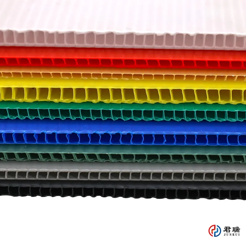 PP Hollow Board Detail