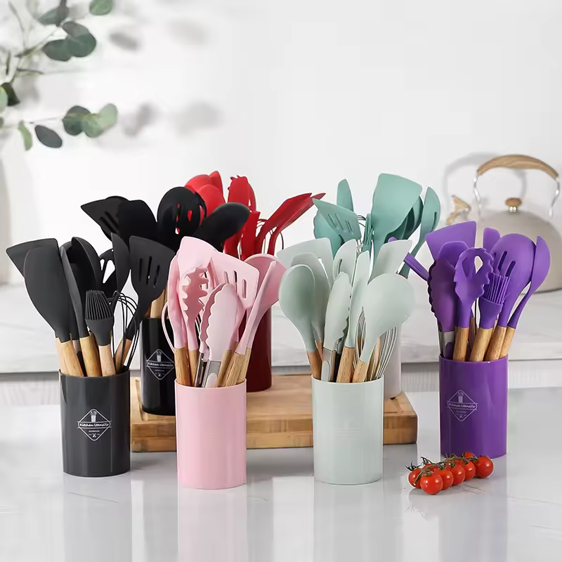 Newest 19 Piece Set of Silicone Kitchen Utensil Set with Wooden Handle and Cuttings Board Storage Bucket Kitchen Gadget Set