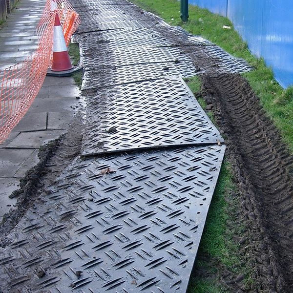 Protection Mat Custom Size HDPE Ground Mats for Temporary Construction Ground Protection UHMWPE Track Mat 10mm-15mm Thickness Custom Cutting Service