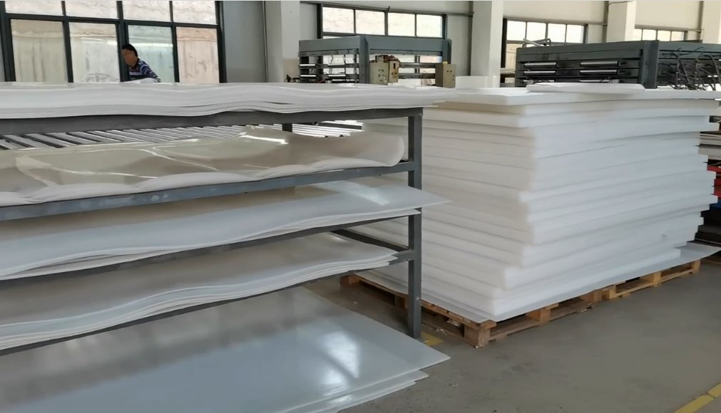 Zspe Hygienic HDPE Cutting Board with Non-Porous Surface