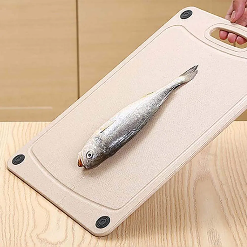 Small Rice Husk Cutting Board with Anti-Skid Feed and Juice Groove/Bamboo Chopping Board