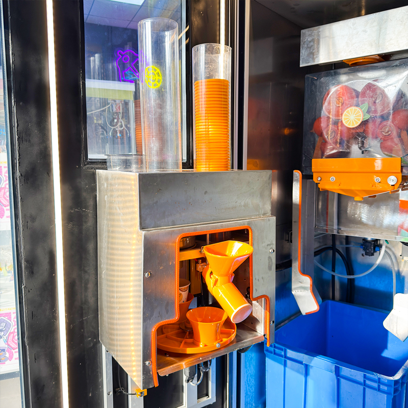 Juice Vending Machine Automatic Preparation Machine OEM Manufacturing Service QR Code Payment Self-Service Fresh Fruit Dispenser