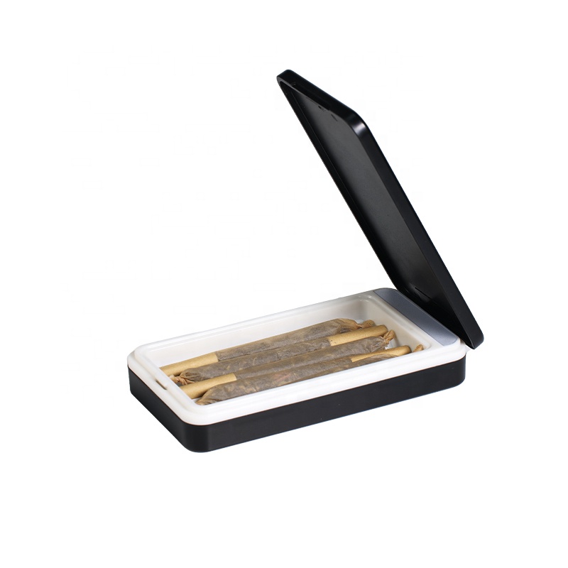 WOWO TECH Private Label Flip Open Storage Box for Cigarettes Portable LED Light USB Rechargeable Flameless Cigarette Case