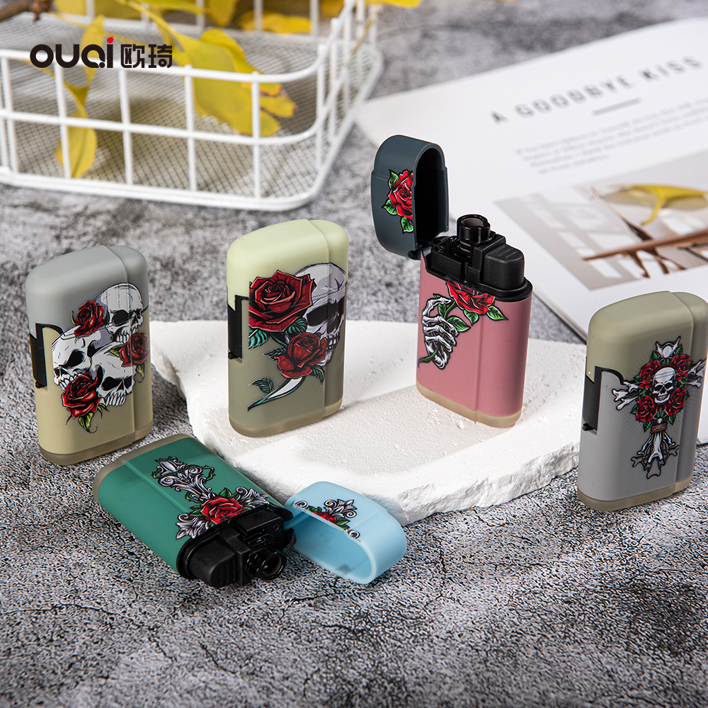 Wholesale Novelty Custom Logo Electronic Candle Smoking Cigarette Lighters