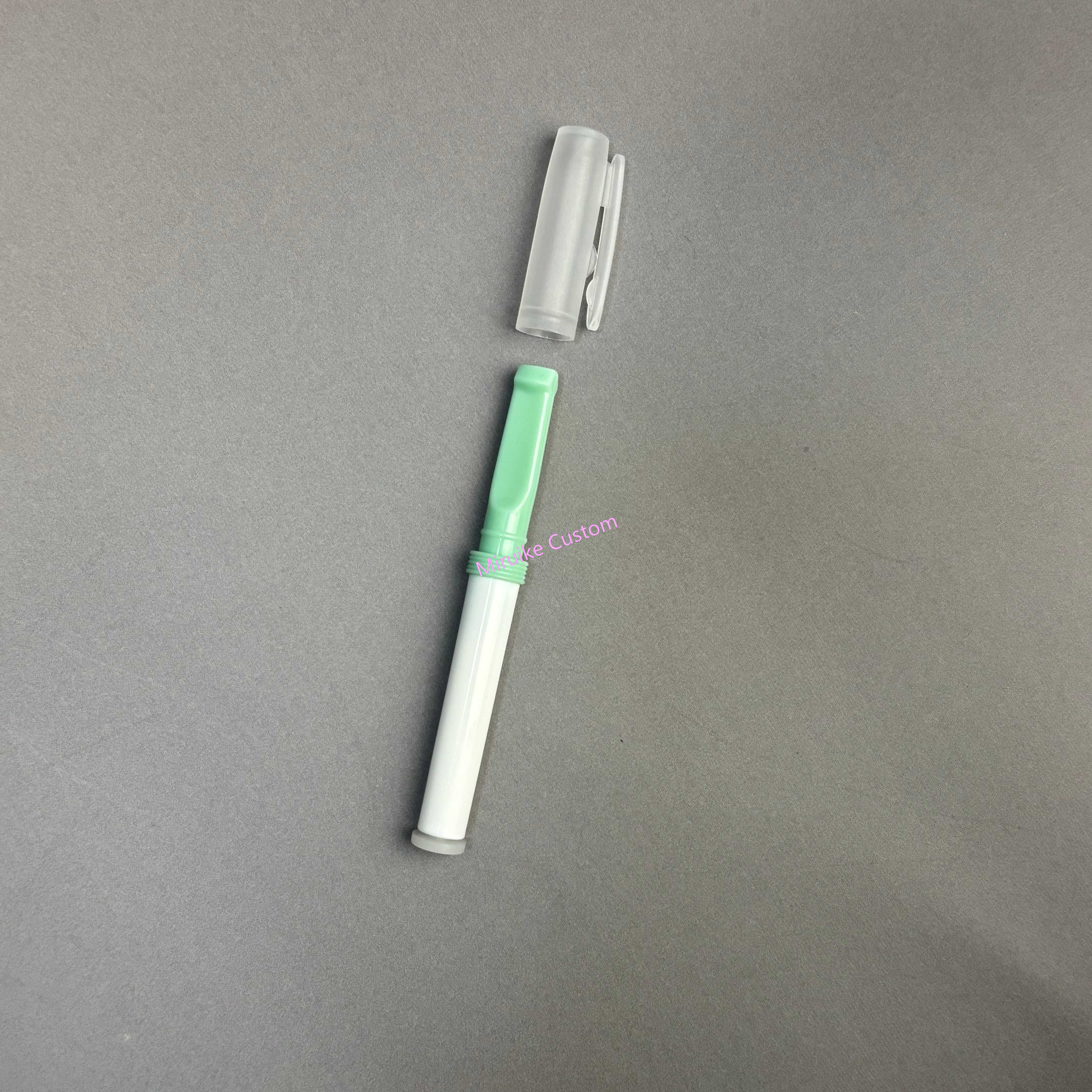 Custom 700 Puffs Flavored Smokeless Nicotine-Free 5ml Capacity Mouth Use Disposable 3-Year Shelf Life Quit Smoking Stick