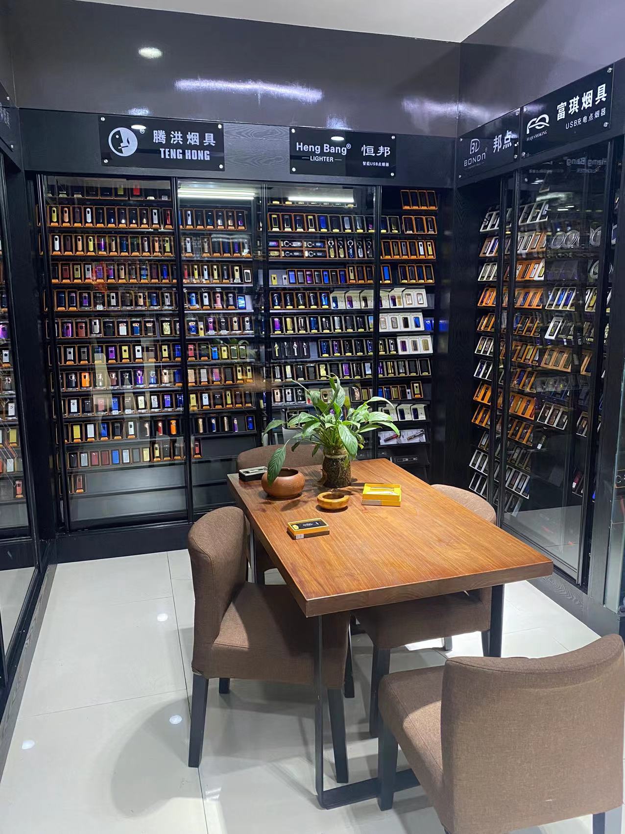 Store Image 4