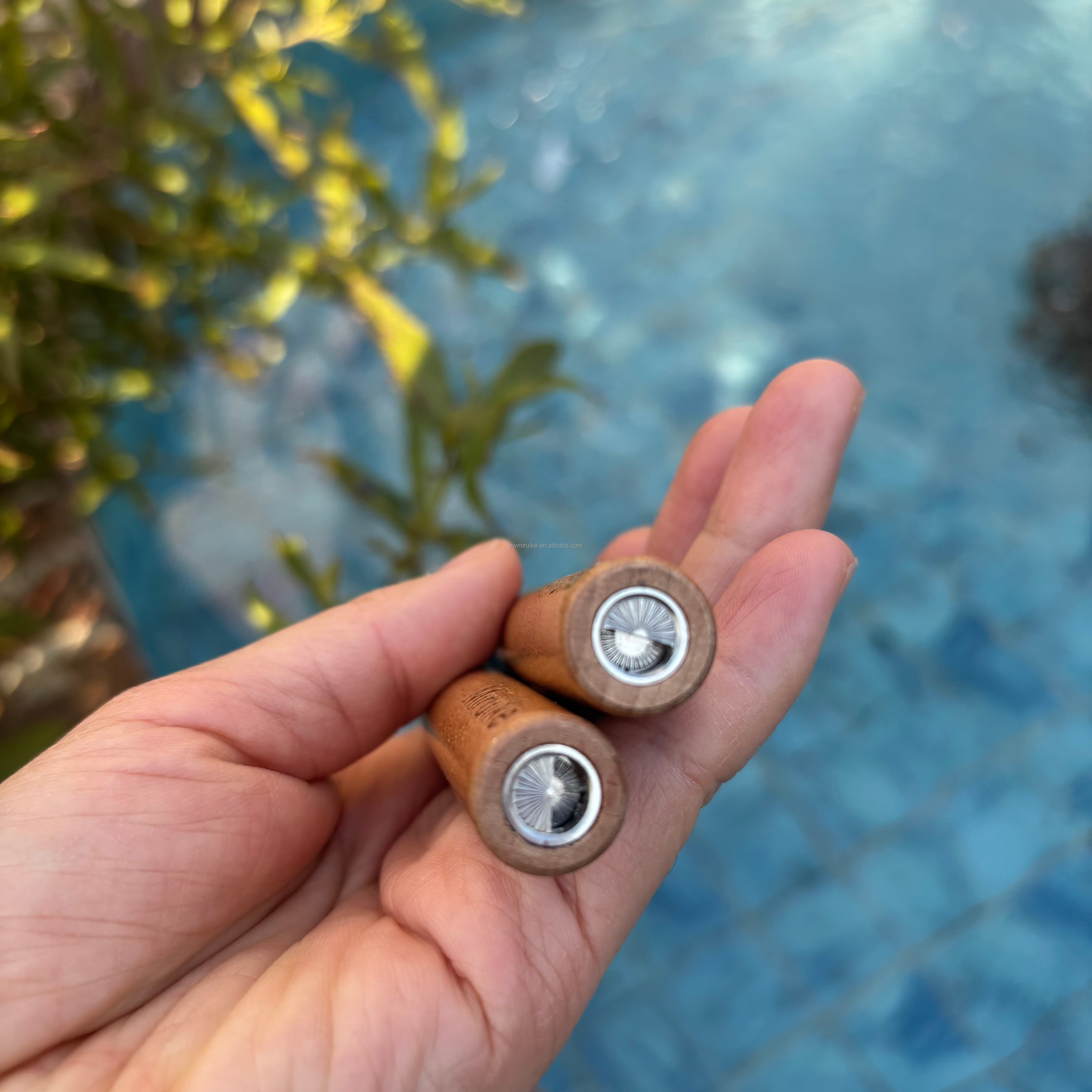 Smoke-free Disposable Wood Stick-type Vaporizer with No Steam No Nicotine Featuring a Cotton-core Design Help You Quit