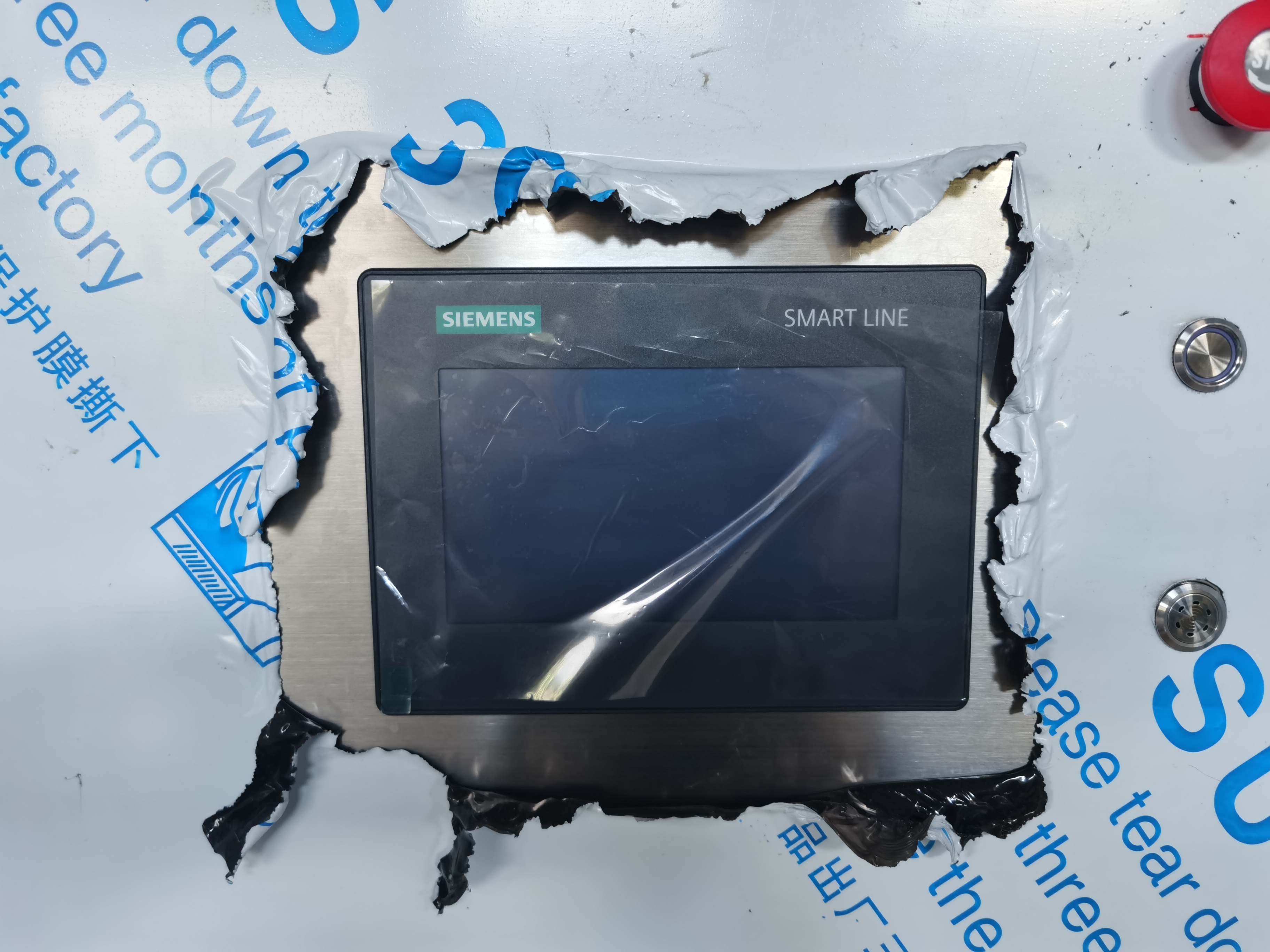 Vertical Laminar Flow Hood View 3