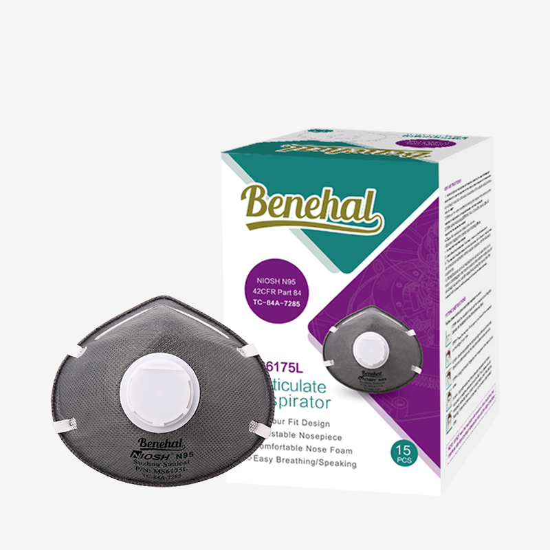 N95 Particulate Respirator with Carbon Detail 2